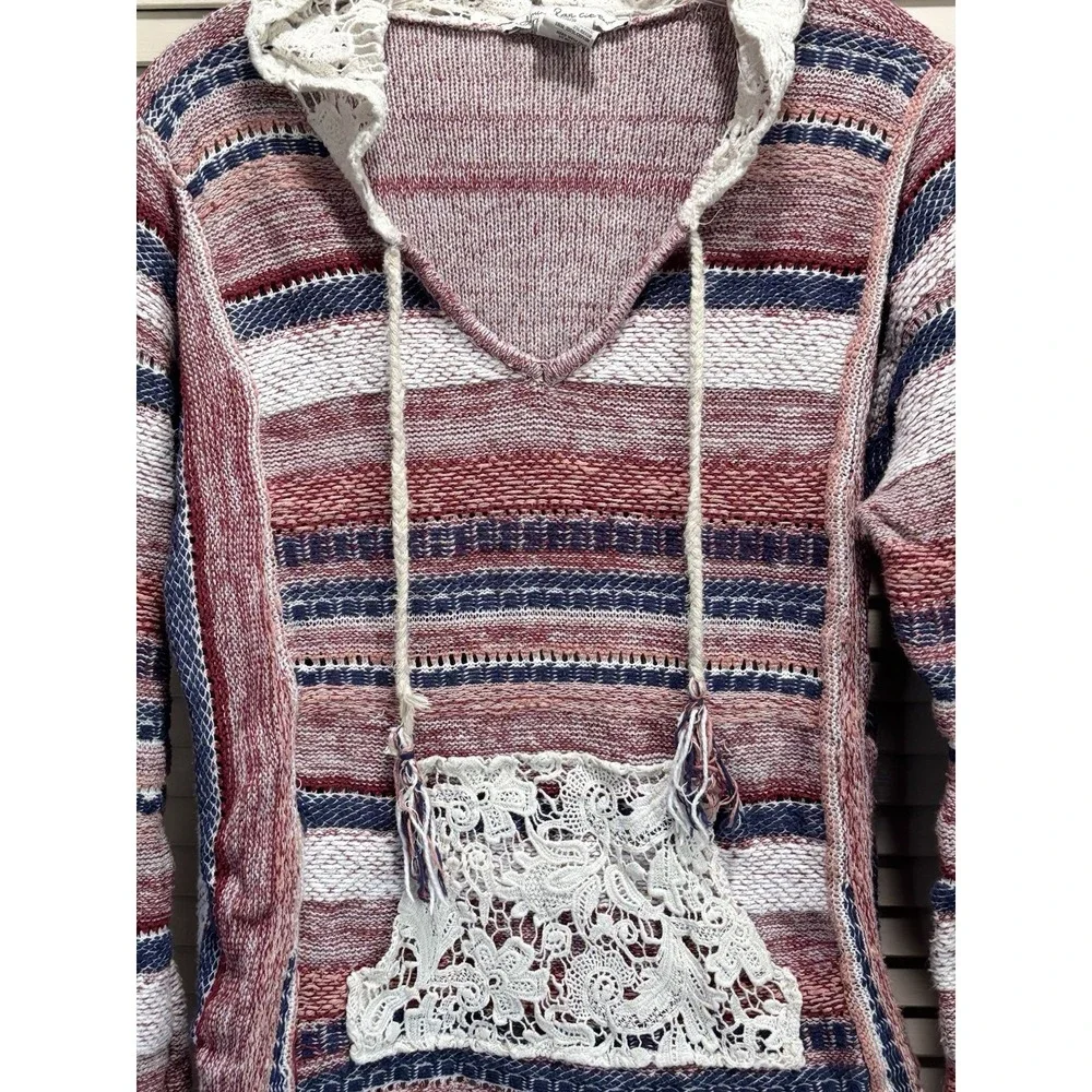 American Rag Long Sleeve‎ Hoodie Kangaroo Pocket Size M Pink/Blue Cochet Tassle